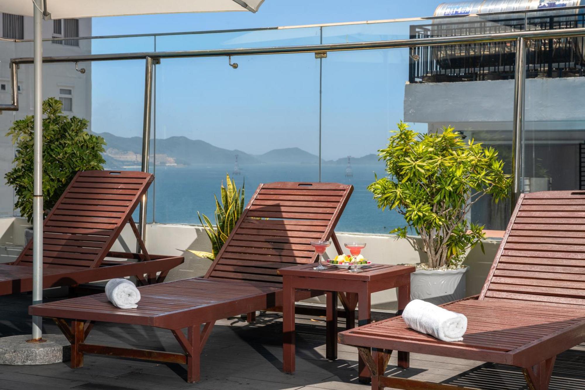 Sochi Hotel Nha Trang Eksteriør billede